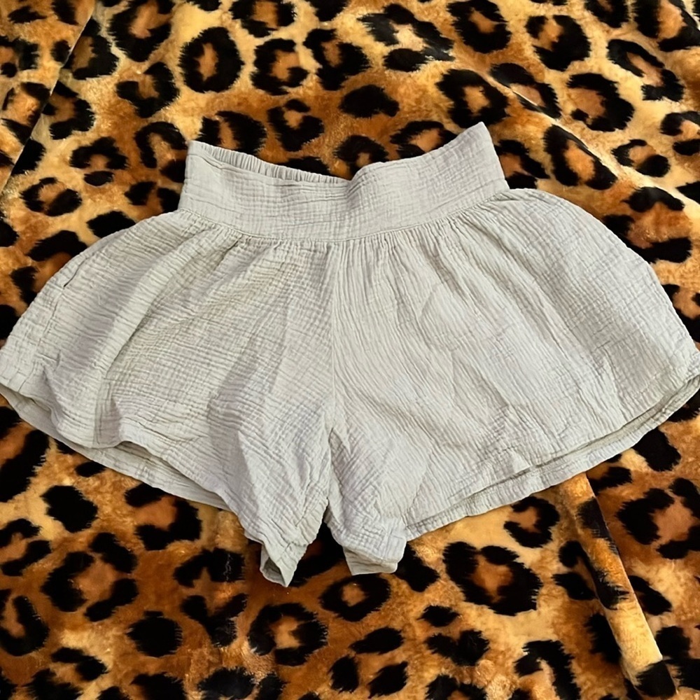 “Le Collet Cotton Shorts size small”